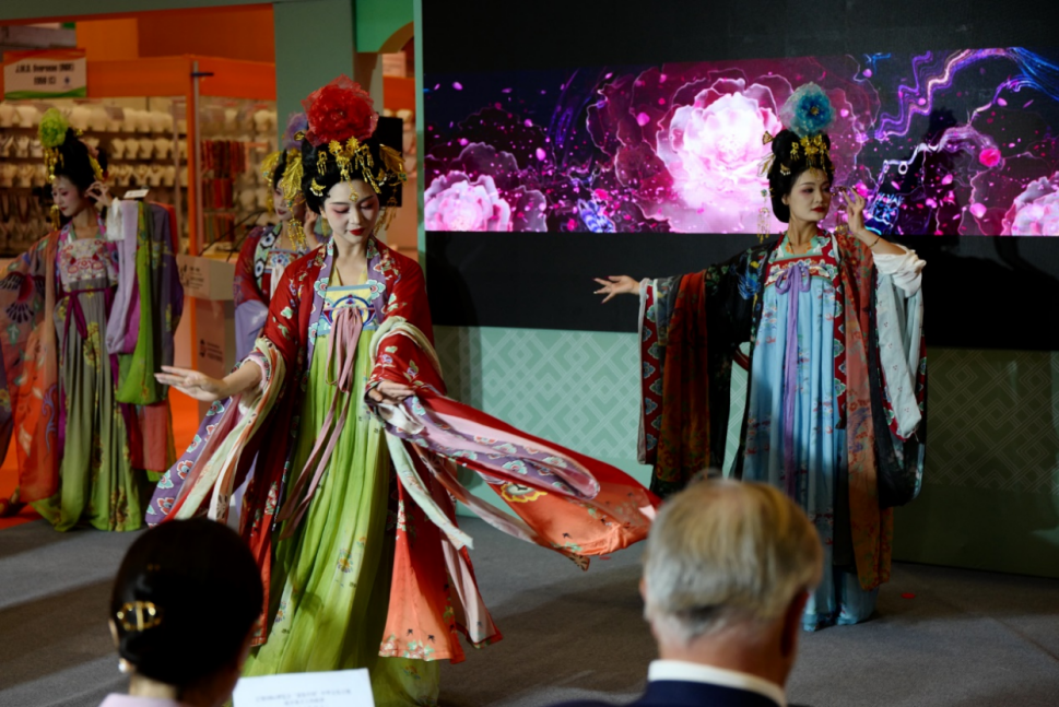 我院承辦2025法國(guó)巴黎國(guó)際博覽會(huì)“遇鑒中國(guó)”中華文化主題展